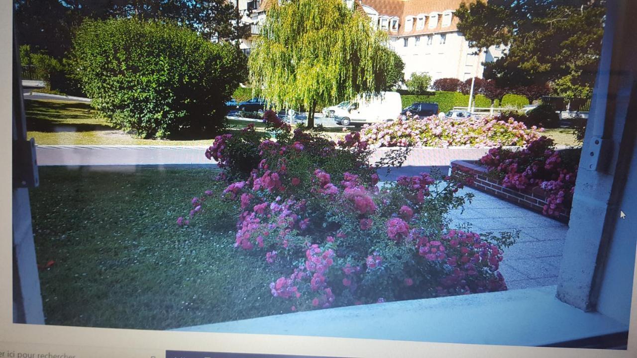 Apartmán Chez Marilyn Deauville Exteriér fotografie